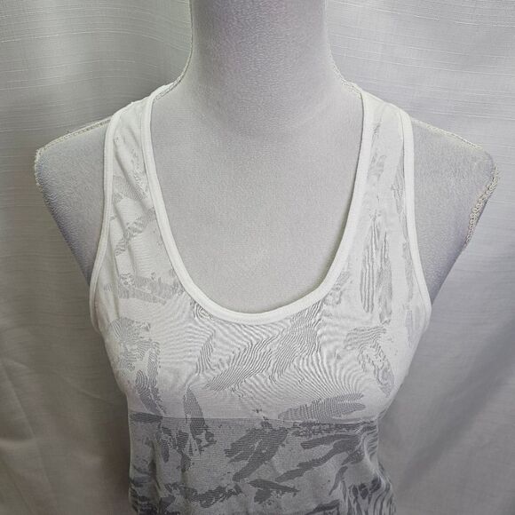 Fabletics White and Gray Alexis Burnout Racerback Tank Size XXS (0-2) - Picture 7 of 11